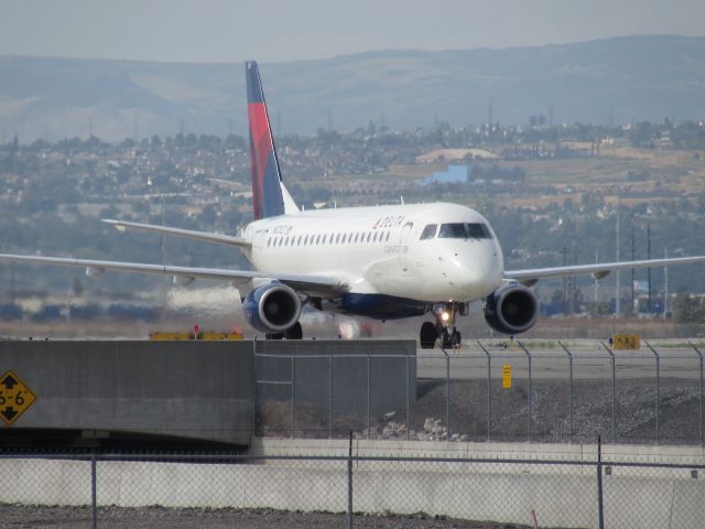 Embraer 170/175 (N622CZ) - Former NWA plane