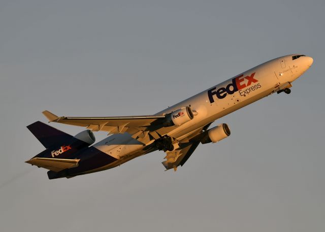 Boeing MD-11 (N623FE)