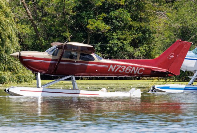 Cessna Skyhawk (N736NC)