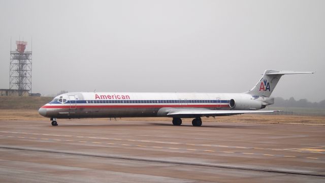 McDonnell Douglas MD-83 (N964TW)