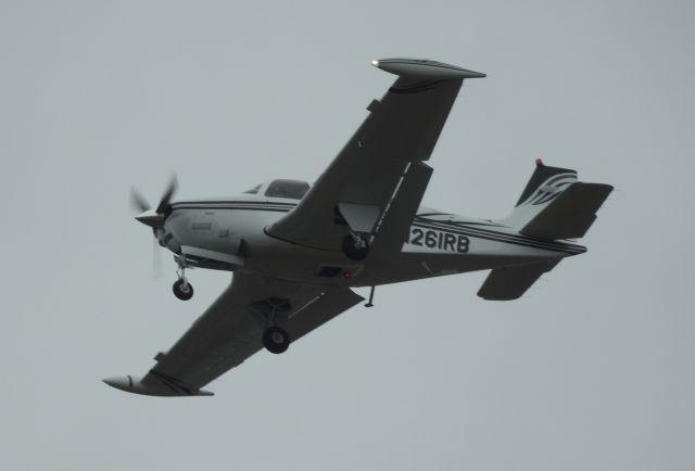Beechcraft Bonanza (36) (N261RB)