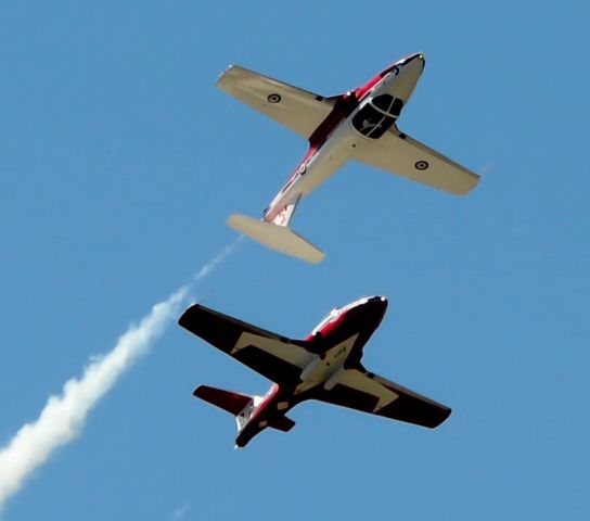 Canadair CL-41 Tutor (11-4032) - At the Gatineau Air show # 9 (114096) at the bottom and # 8 at the top. 