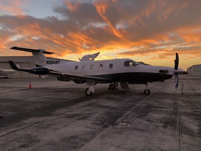 Pilatus PC-12 (N355AF)