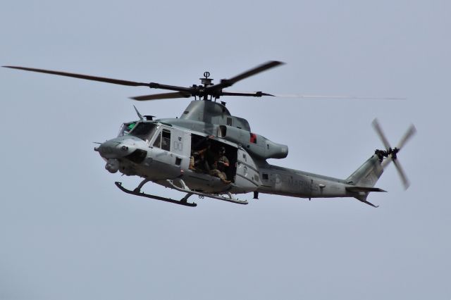 BELL UH-1Y (16-9287)