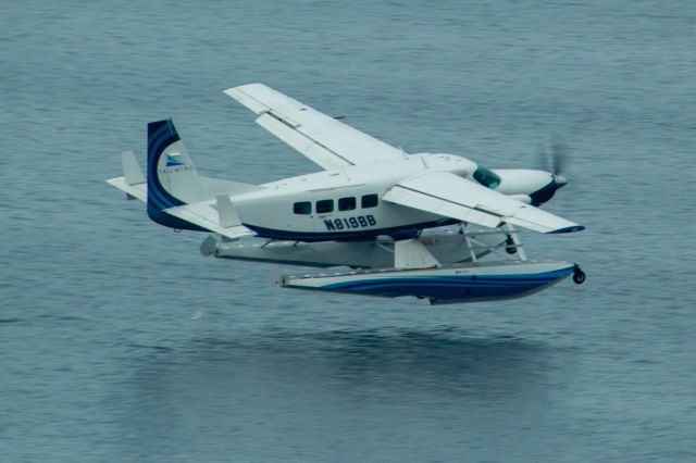 Cessna Caravan (N819BB) - Tailwind's Caravan departs Boston Harbor on 11 June 2022