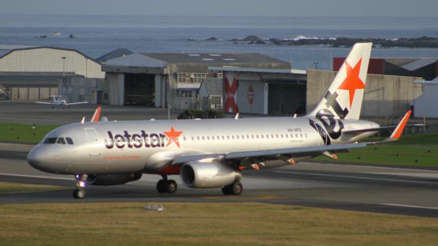 Airbus A320 (VH-VFQ)