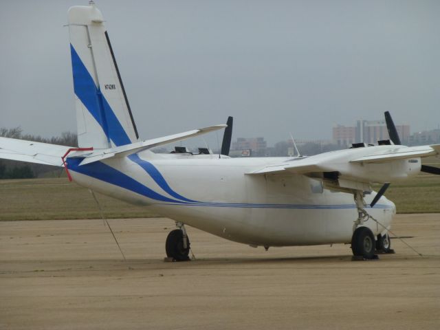 Aero U-9 Commander 680 Super (N742WX)