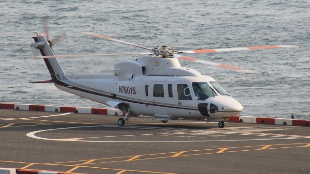 Sikorsky S-76 (N7601S)