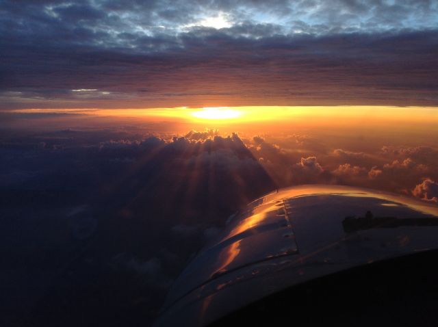 Piper Cheyenne 2 (N237PC) - Medevac sunset flight to KOKC