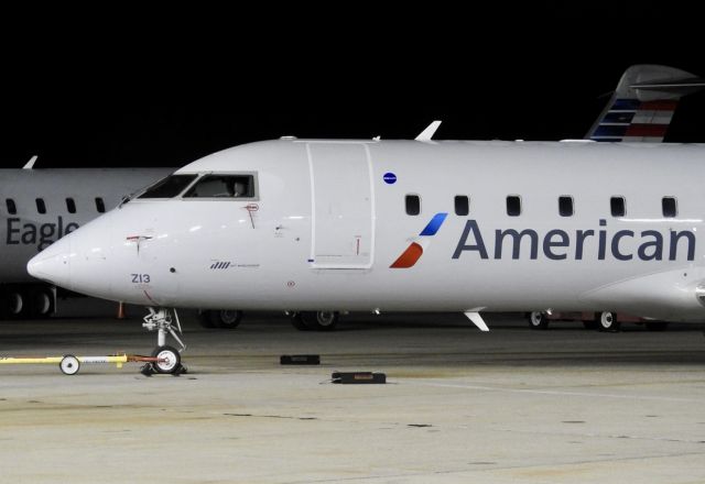 Canadair Regional Jet CRJ-200 (N413AW)