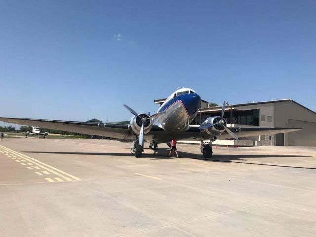 Douglas DC-3 (N25641) - Stopped into Benton ks for lunch. br /Lloyd Stearman Field Airportbr /Benton, Kansas.