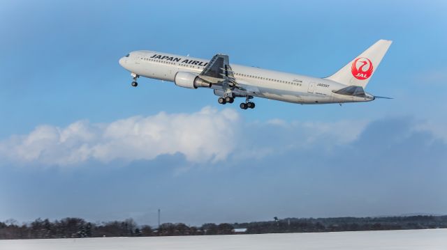 BOEING 767-300 — - Japan Airlines / Boeing 767-346br /Jan.10.2016 Hakodate Airport [HKD/RJCH] JAPAN