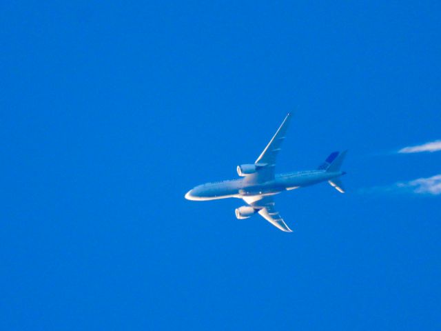 Boeing 787-8 (N27903) - UAL2276br /08/10/21