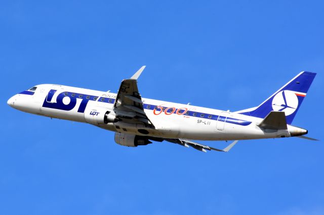 Embraer 170/175 (SP-LII)