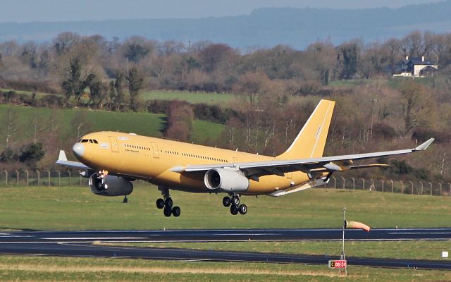 Airbus A330-200 (EC340) - a330-243mrtt ec-340 (to be nato m-001) training at shannon 12/3/19.