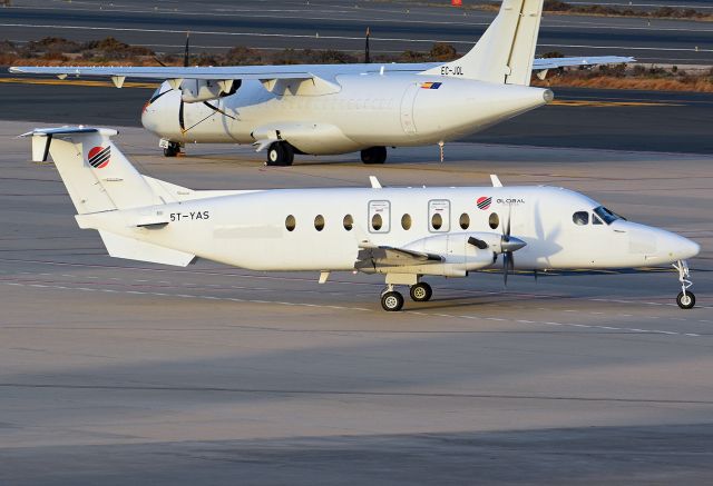 Beechcraft 1900 (5T-YAS) - ex C-GMYY