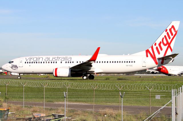 BOEING 737-300 (VH-VUC)