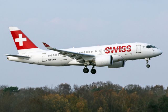 Airbus A220-100 (HB-JBH) - SWR394 from Zurich