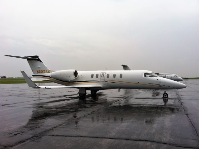 Learjet 45 (N802AK)