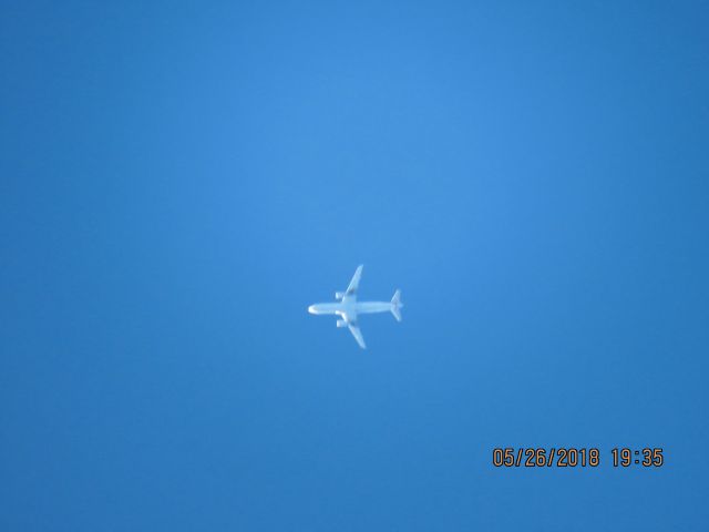 Airbus A320 (N664AW)