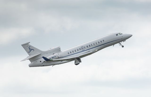 Dassault Falcon 8X (M-WAFA)