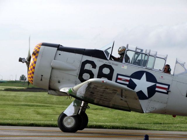 North American T-6 Texan (N4983N)