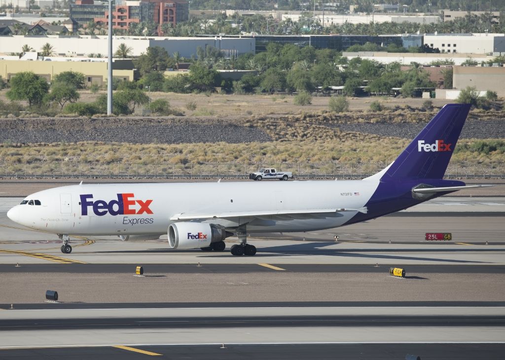 Airbus A300F4-600 (N731FD)