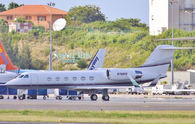 Gulfstream Aerospace Gulfstream IV (N705PC)