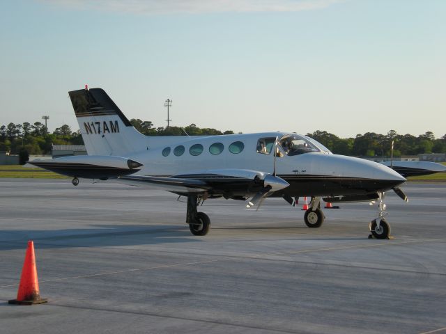 Cessna Chancellor (N17AM) - Sitting on the ramp at St. Simons Island.