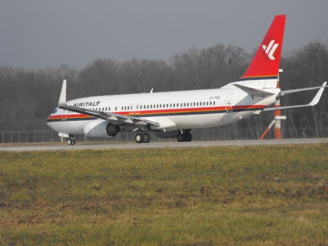 Boeing 737-800 (EI-FDS)