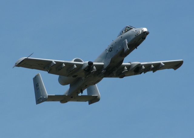 Fairchild-Republic Thunderbolt 2 (79-0149) - One of two A-10s from Barksdale A.F.B. doing touch and goes at Shreveport Regional.