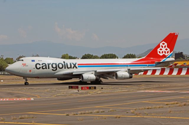 Boeing 747-400 (LX-UCV) - Cargolux / Boeing 747-4R7F / MSN 33827 / LX-UCV / MMMX 06/2020