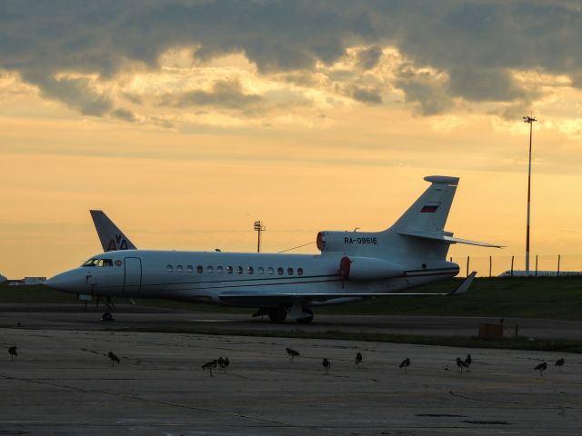 Dassault Falcon 7X (RA-09616)