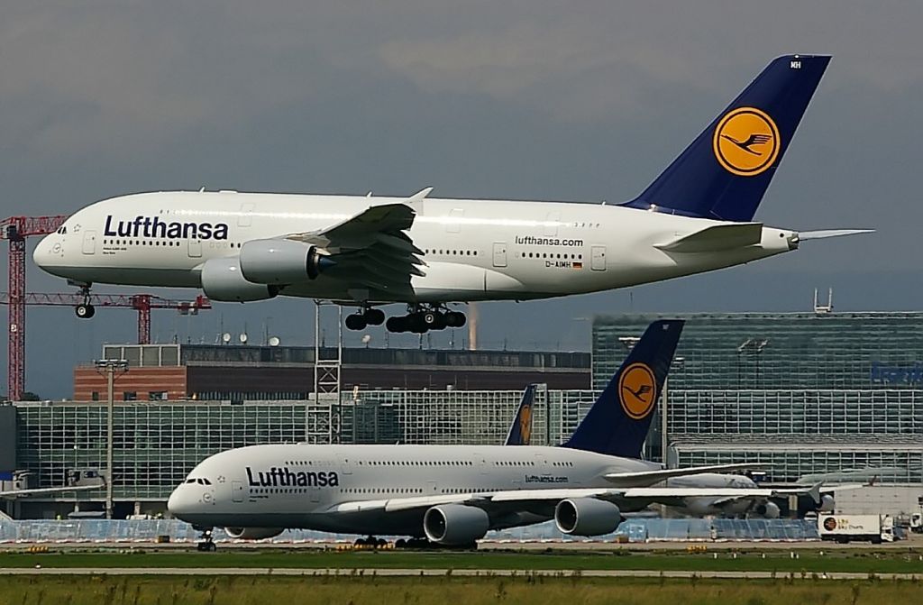 Airbus A380-800 (D-AIMH)