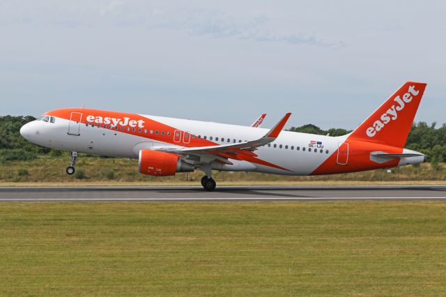 Airbus A320 (OE-IJU) - EZY1939 departing to Heraklion.