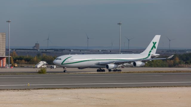 Airbus A340-200 (9H-BIG)