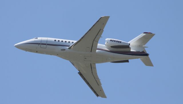 Dassault Falcon 2000 (N253QS)