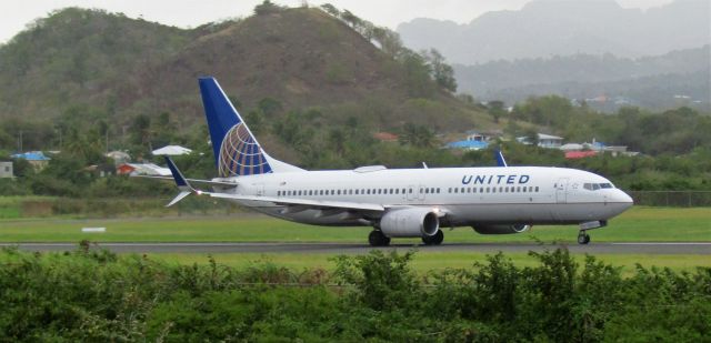 Boeing 737-800 (N73259)