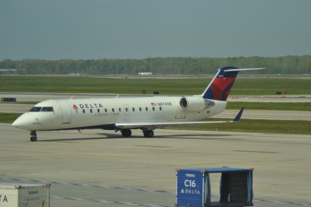 Canadair Regional Jet CRJ-200 (N8745B) - KDTW 5-3-12