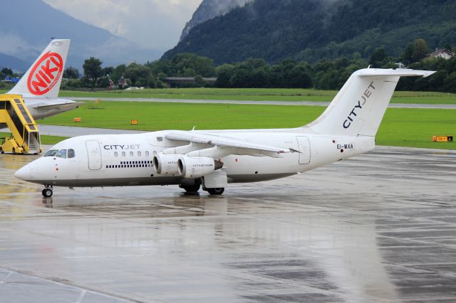 Avro Avroliner (RJ-85) (EI-WXA)