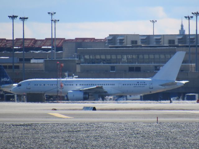 Boeing 757-200 (TF-FIW)