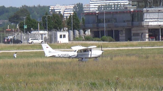 Cessna Skyhawk (D-EHGS)