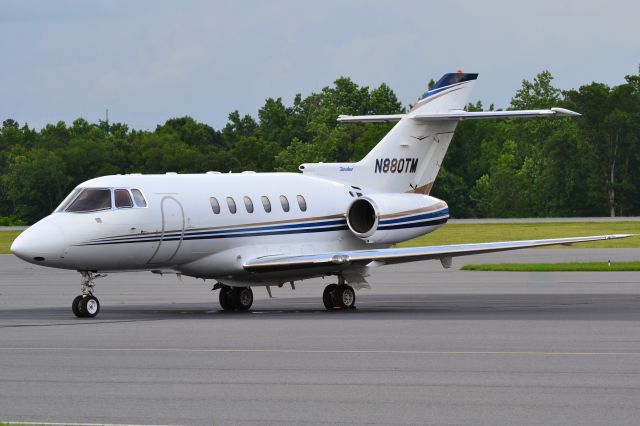 Hawker 800 (N880TM) - D&B TRUCK & TRAILER SERVICES LLC at KJQF - 5/26/18