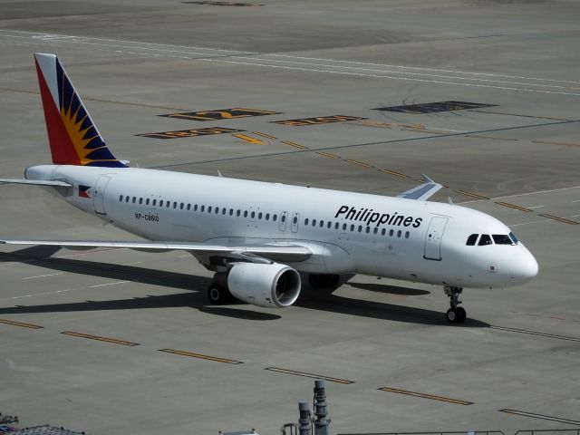 Airbus A320 (RP-C8610)