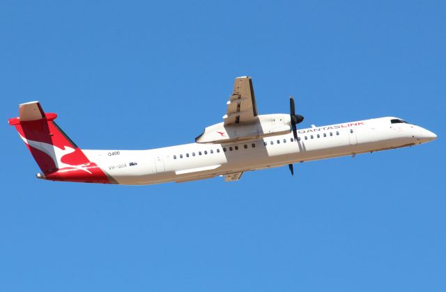 de Havilland Dash 8-400 (VH-QOA) - Departing from Longreach at 13.24 hrs local time 16/07/2018 heading towards Brisbane