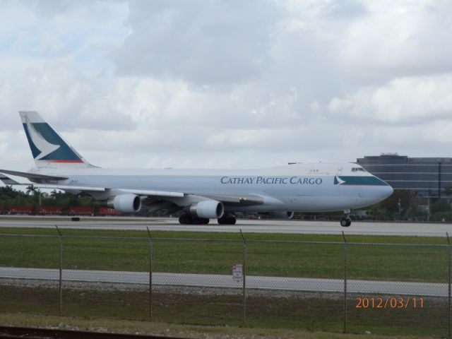 Boeing 747-400 (B-LID)