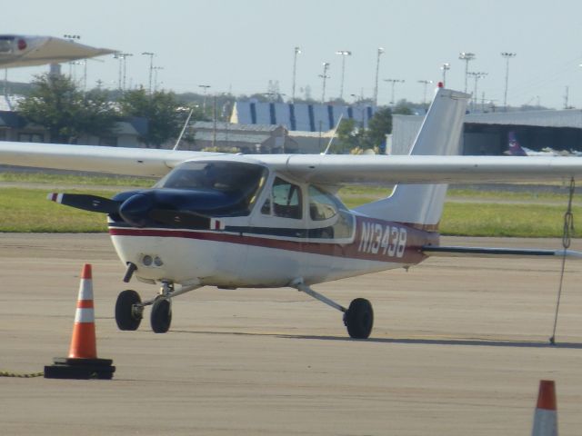 Cessna Cardinal (N13438)