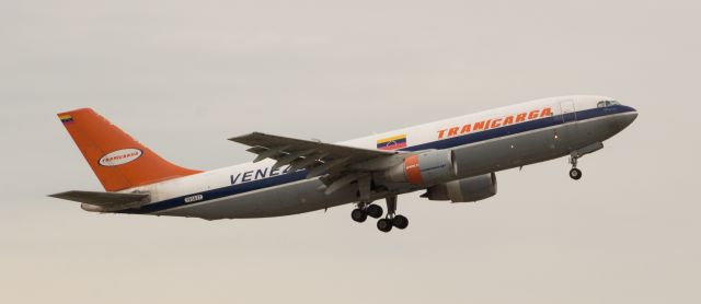 Airbus A300F4-200 (YV562T) - This bird is one of the rarest of rare birds to come to IAH. Super excited to have gotten this bird. Even with less than favorable light.