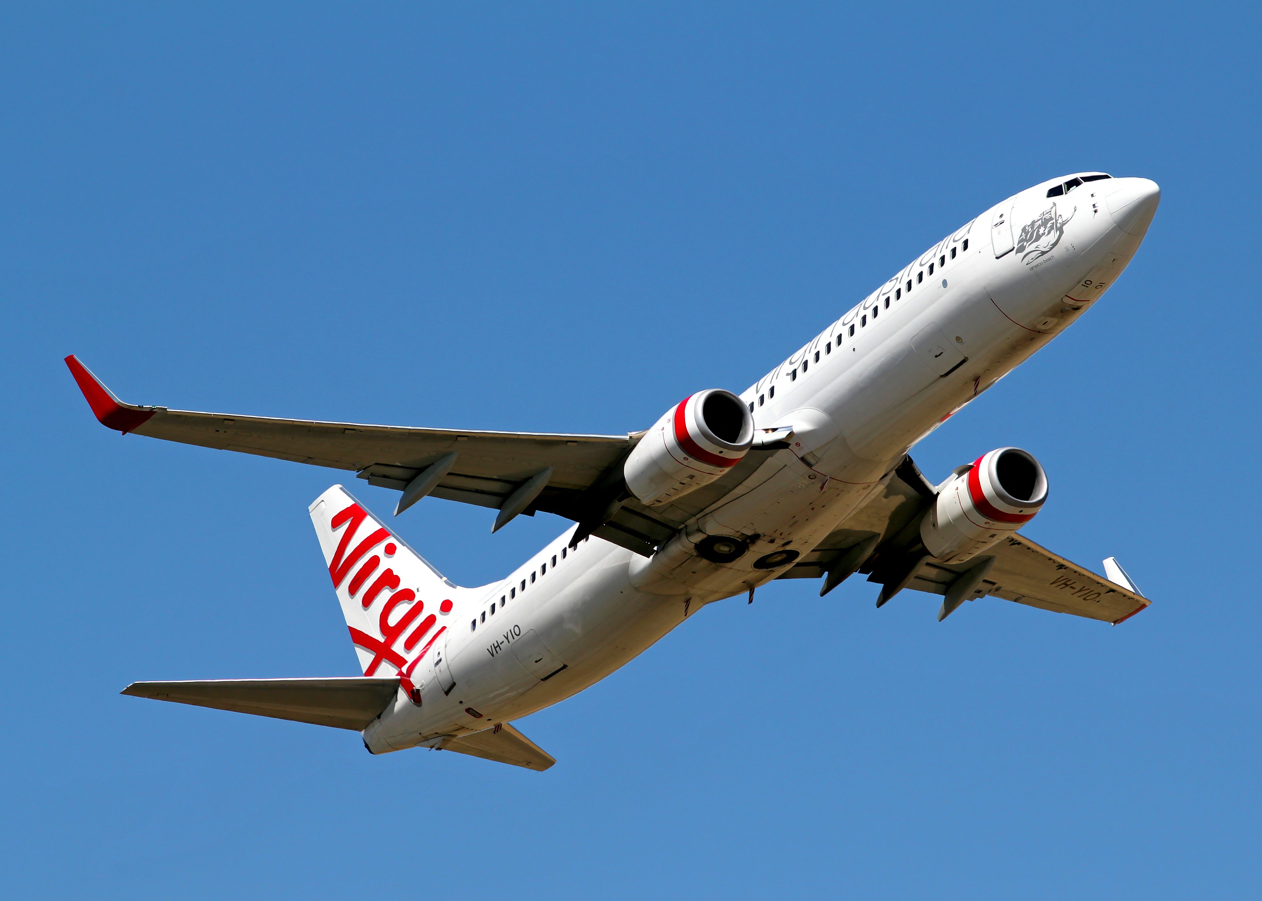 Boeing 737-800 (VH-YIO) - VIRGIN AUSTRALIA AIRLINES - BOEING 737-8FE - REG VH-YIO (CN 38714/4132) - ADELAIDE INTERNATIONAL SA. AUSTRALIA - YPAD (30/11/2014)CANON 550D 300 LENSE.