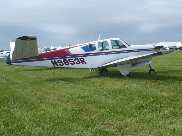 Beechcraft 35 Bonanza (N9853R)